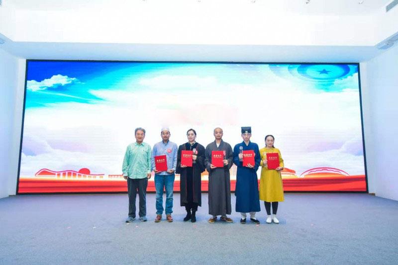 On the afternoon of November 18, 2020, five attendees won the prize in a  preaching contest which was arranged by the Kunshan Ethnic and Religious Affairs Bureau, in Jiangsu.